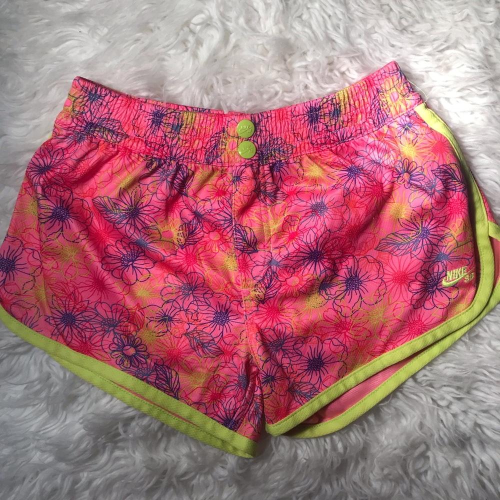 NIKE SB SHORTS